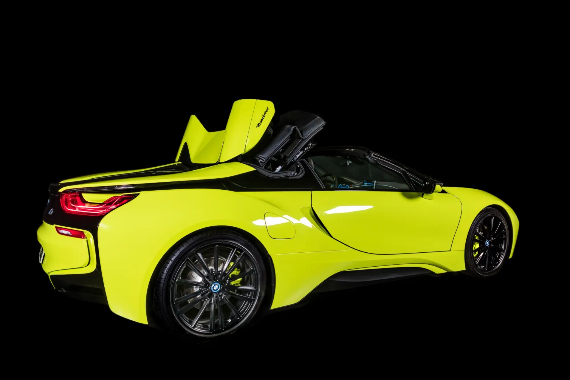 BMW i8 Roadster LimeLight Edition - 19