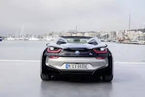 BMW i8 Roadster