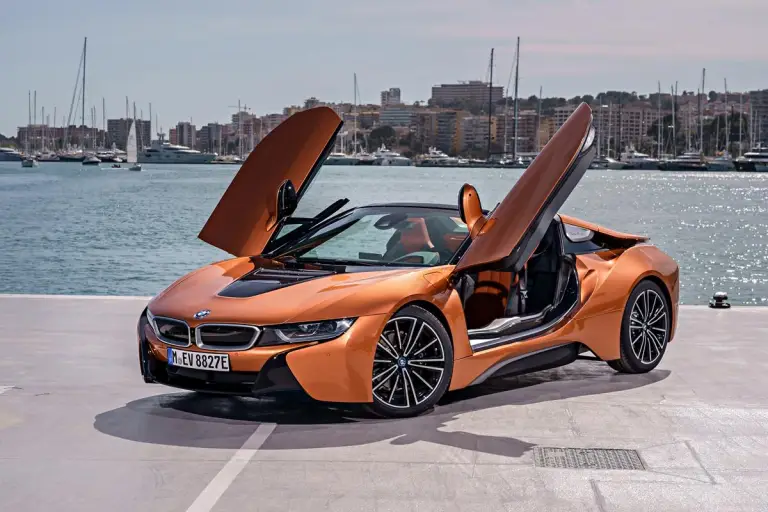 BMW i8 Roadster - 124