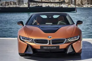 BMW i8 Roadster