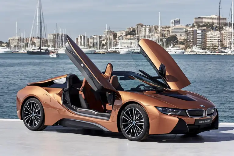 BMW i8 Roadster - 132