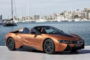 BMW i8 Roadster