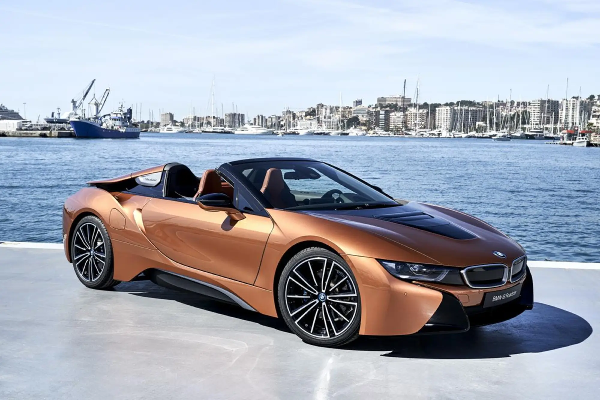 BMW i8 Roadster - 136