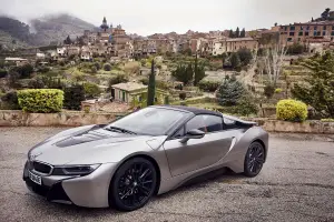 BMW i8 Roadster