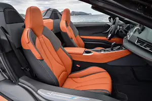 BMW i8 Roadster