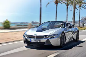 BMW i8 Roadster