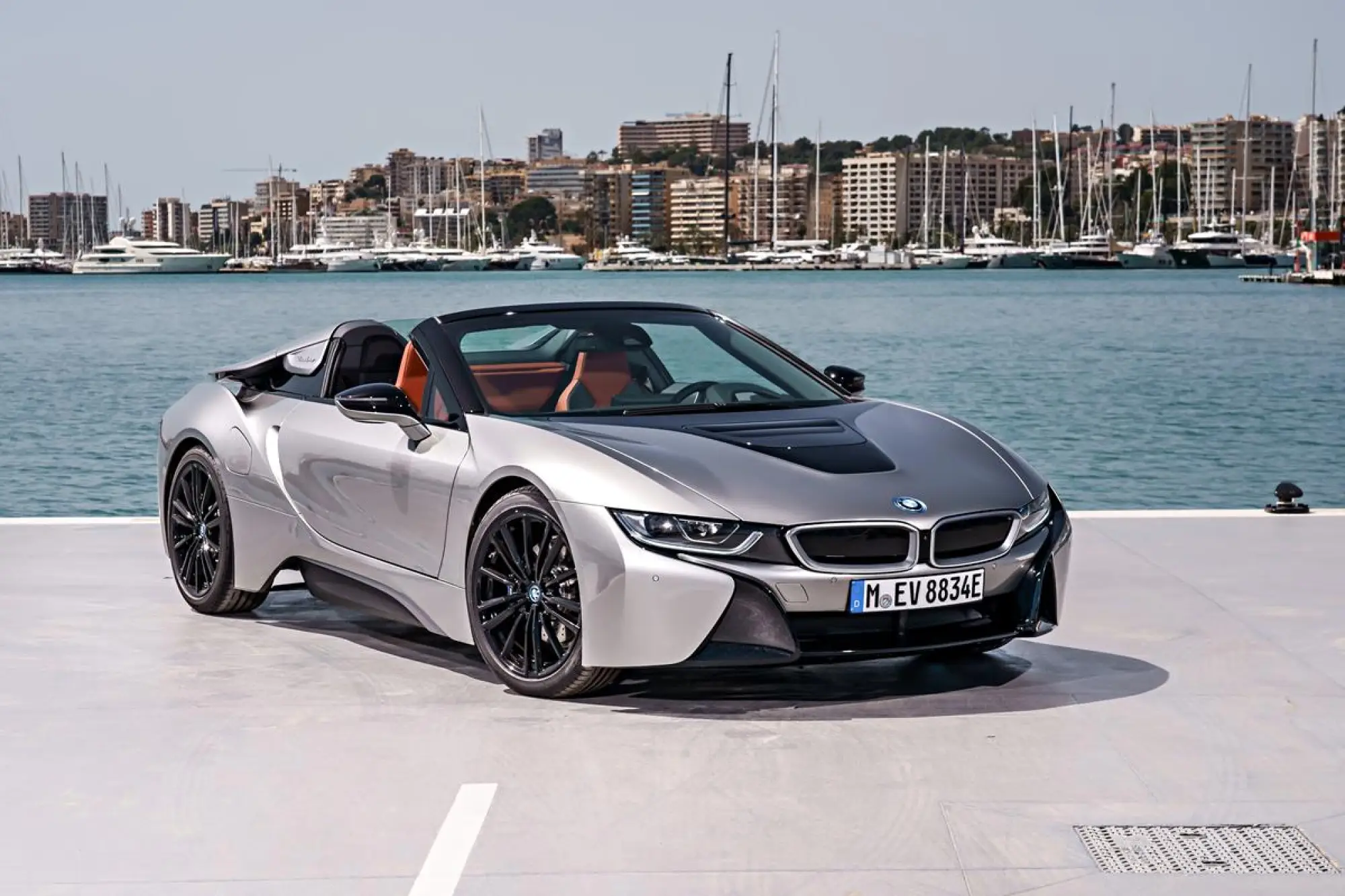 BMW i8 Roadster - 70