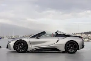 BMW i8 Roadster