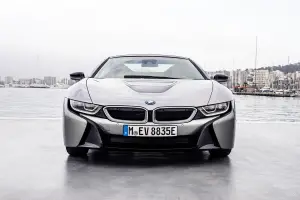 BMW i8 Roadster