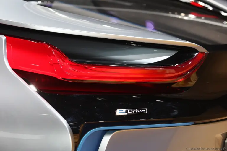 BMW i8 - Salone di Detroit 2013 - 7