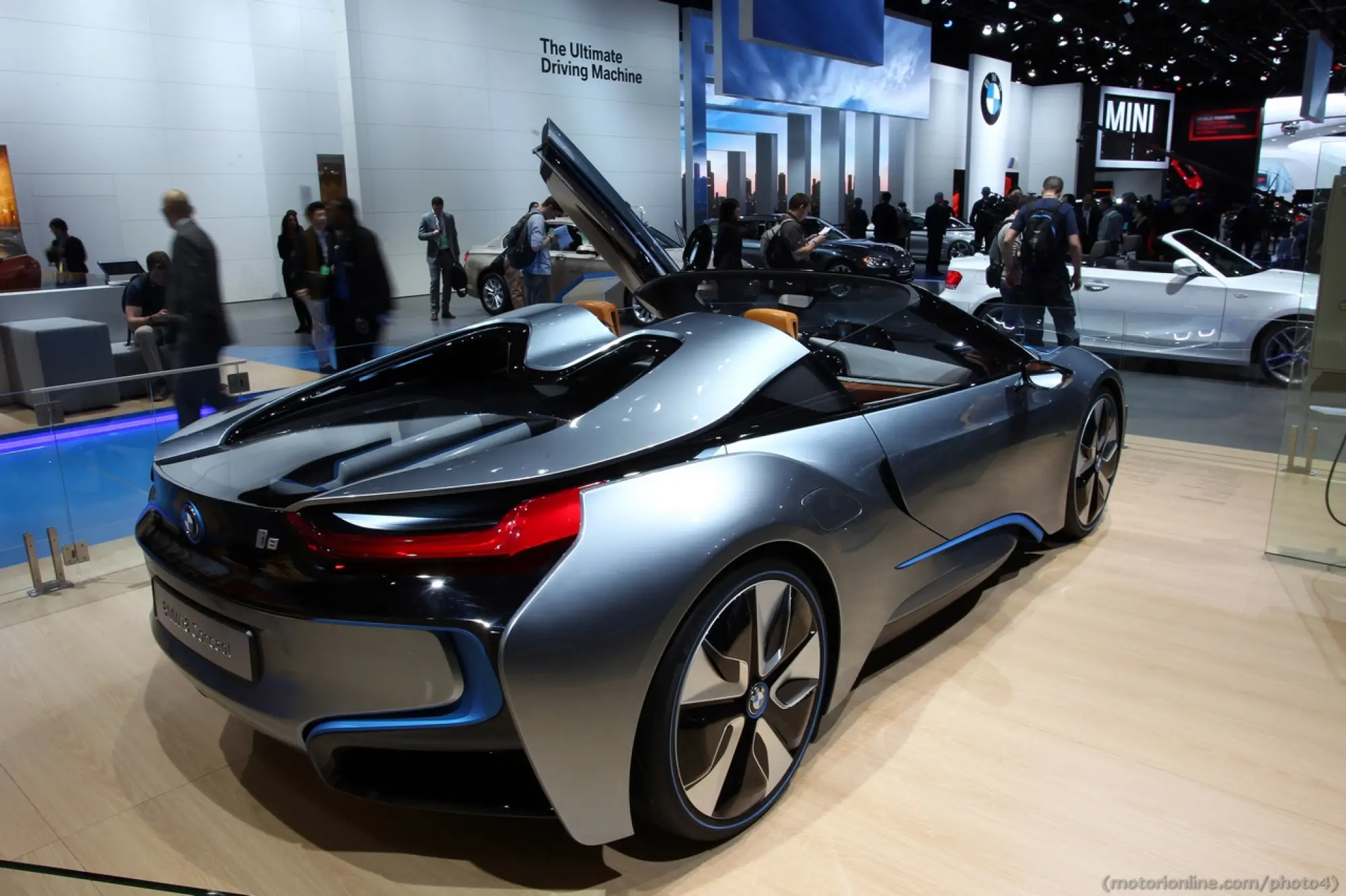 BMW i8 - Salone di Detroit 2013 - 21