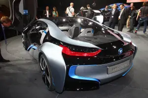 BMW i8 - 8