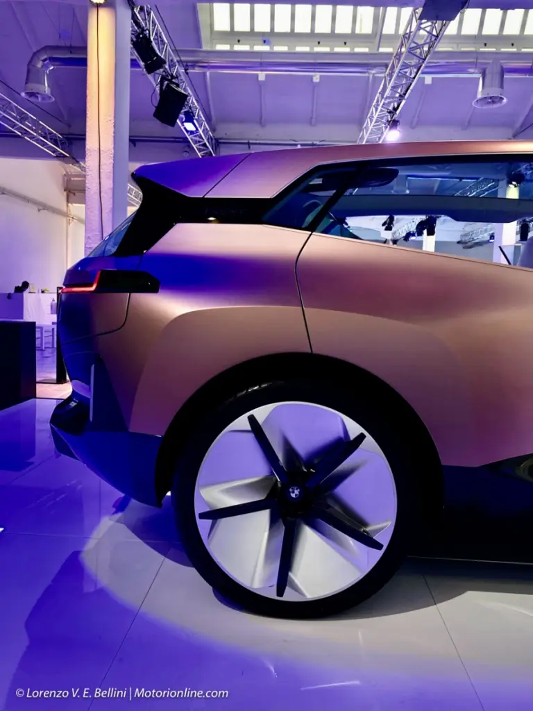BMW iNext Concept - Foto LIVE a ElectrifYou - 31