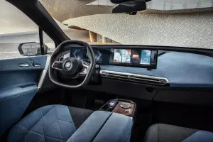 BMW iX 2021 - 7