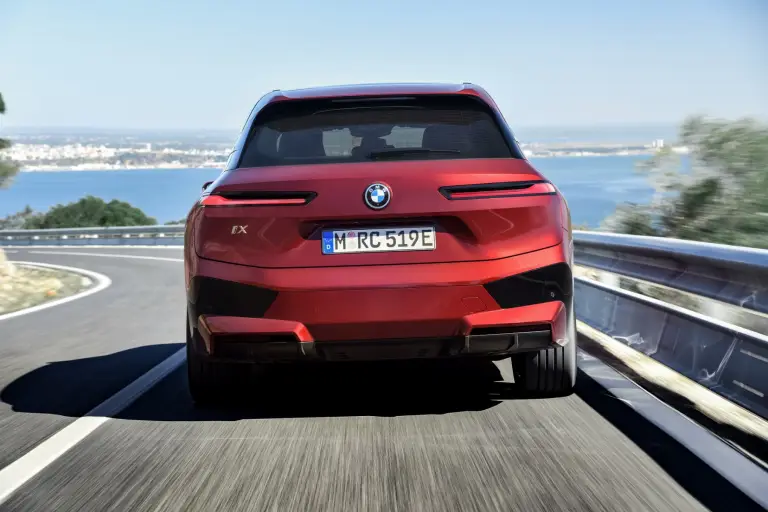 BMW iX 2021 - 2