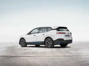 BMW iX 2021 - 73