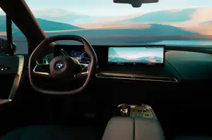 BMW iX M60 Art Mode - Foto