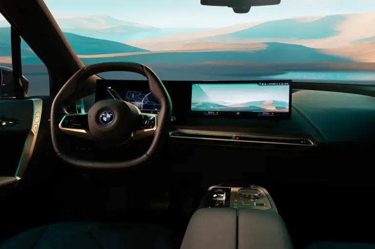 BMW iX M60 Art Mode - Foto - 8