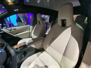 BMW iX - Salone di Monaco 2021 - 14