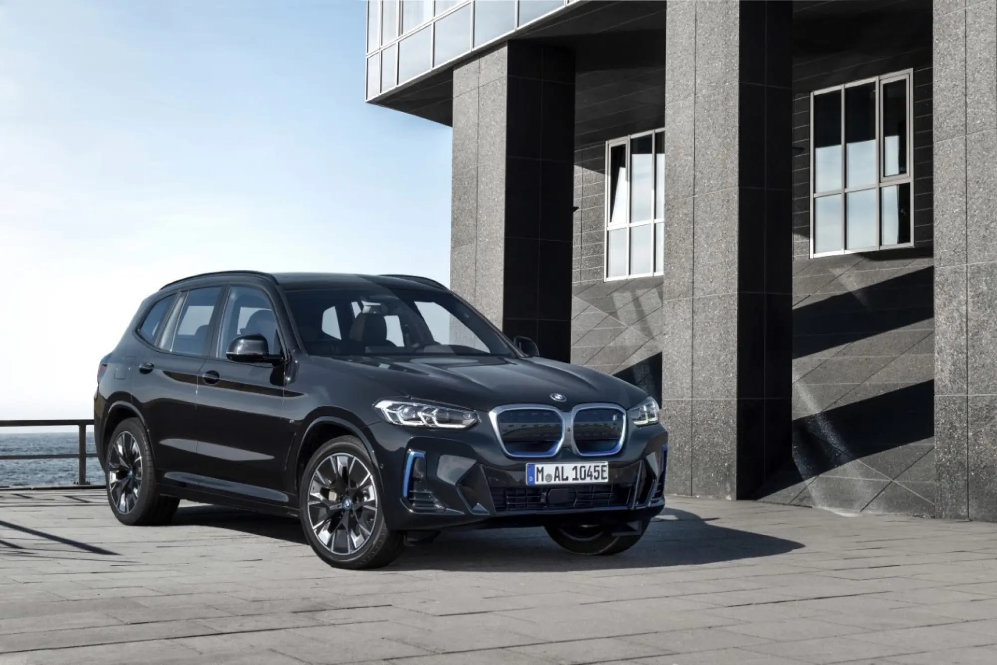BMW iX3 2022 - Foto ufficiali - 9