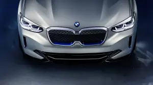 BMW iX3 Concept - 18