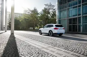 BMW iX3 - Foto ufficiali