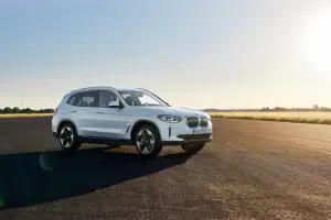 BMW iX3 - Foto ufficiali