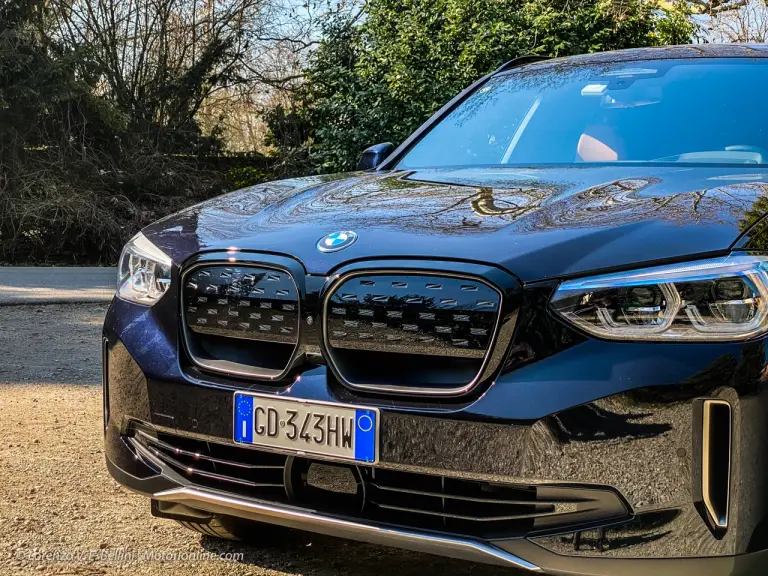 BMW iX3 - Primo Contatto - 8