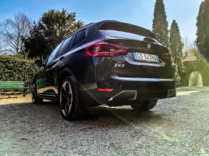BMW iX3 - Primo Contatto