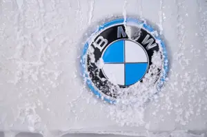 BMW iX5 Hydrogen test invernali - Foto - 69