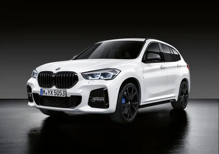 BMW M Performance - Serie 3 Touring - Serie 8 Gran Coupe - X1 - 1