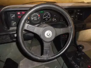 BMW M1 - 8