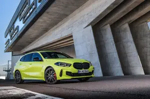 BMW M135i Sao Paulo Yellow - Foto - 32