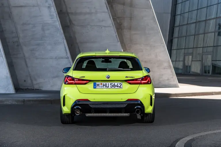 BMW M135i Sao Paulo Yellow - Foto - 45