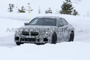 BMW M2 2022 - Foto Spia 21-01-2022 - 2