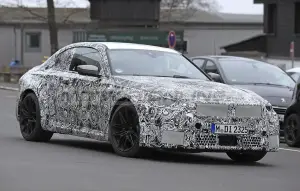 BMW M2 2022 - Foto spia 25-03-2021
