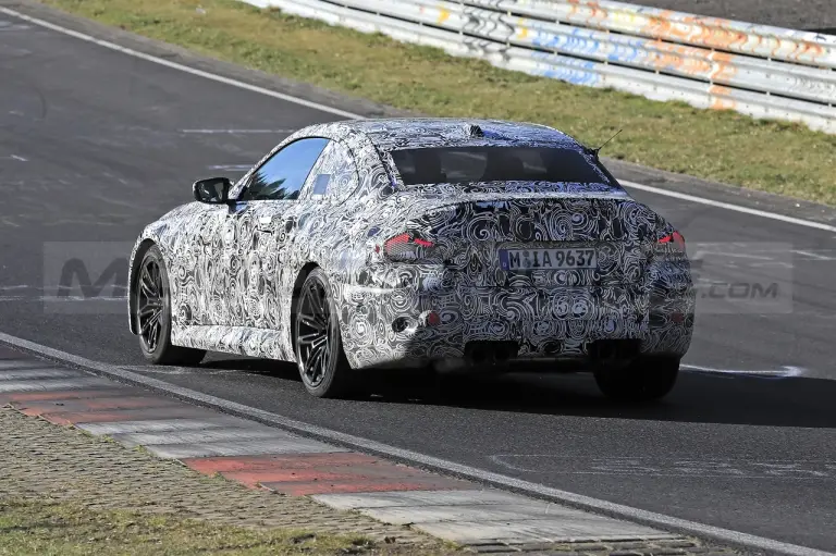 BMW M2 2023 - Foto Spia 23-03-2022 - 1