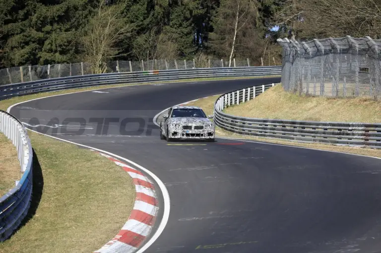 BMW M2 2023 - Foto Spia 23-03-2022 - 6
