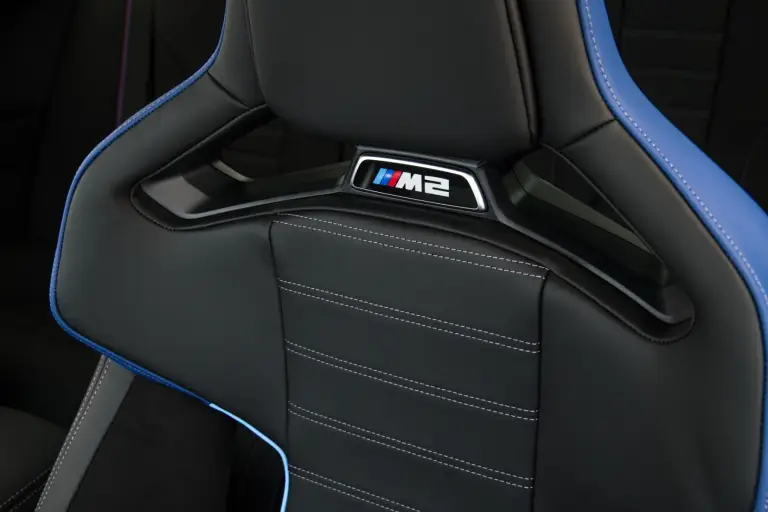 BMW M2 2023 - 40