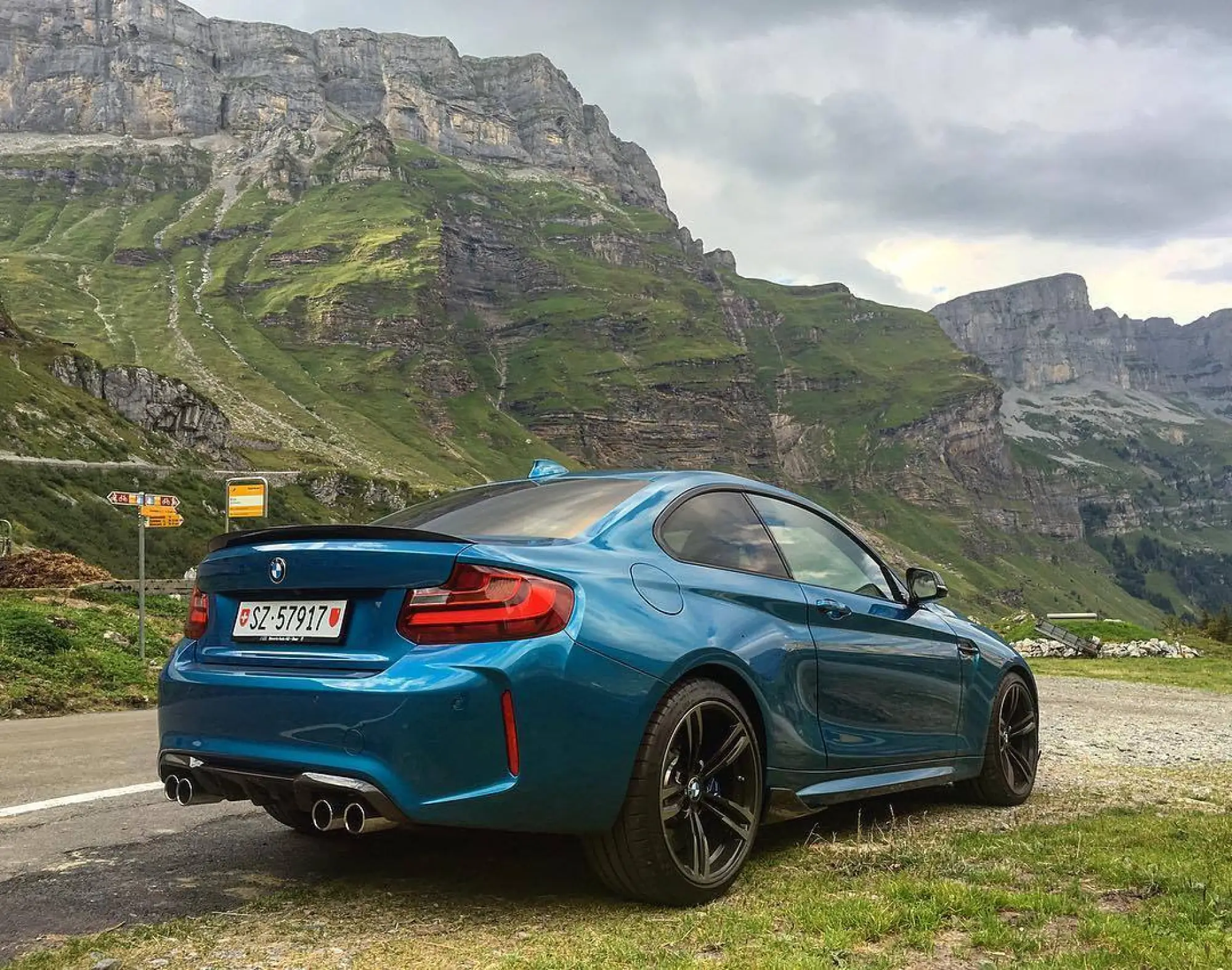 BMW M2 Coupe - Alpi svizzere - 1