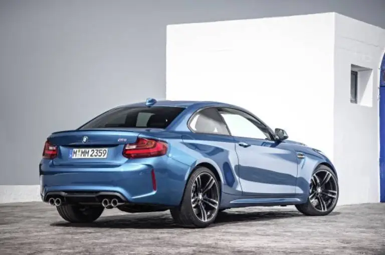 BMW M2 Coupe - nuova galleria - 17