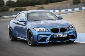 BMW M2 Coupe - 26