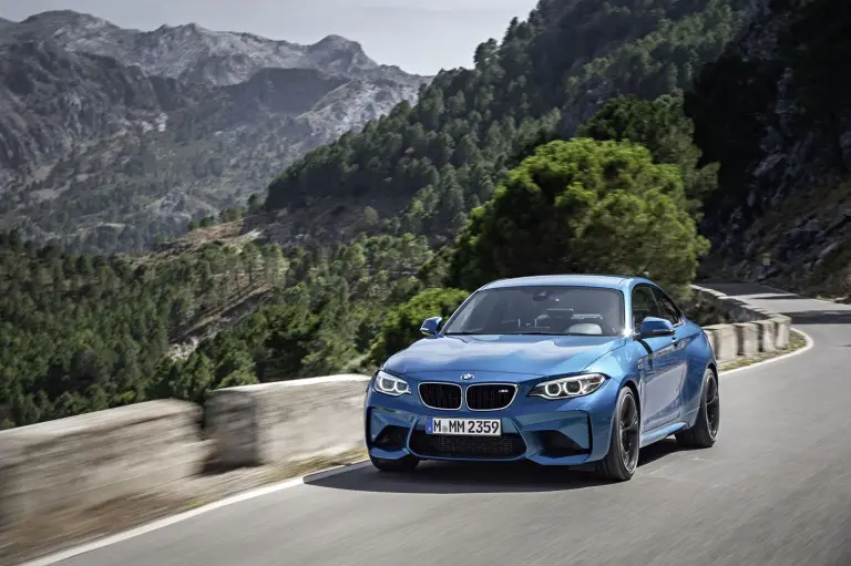 BMW M2 Coupe - 56