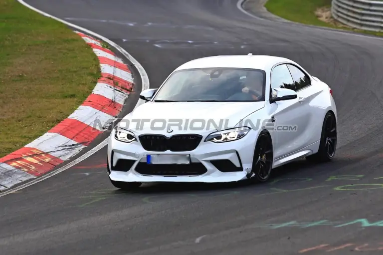 BMW M2 CS - Foto spia 10-10-2018 - 11