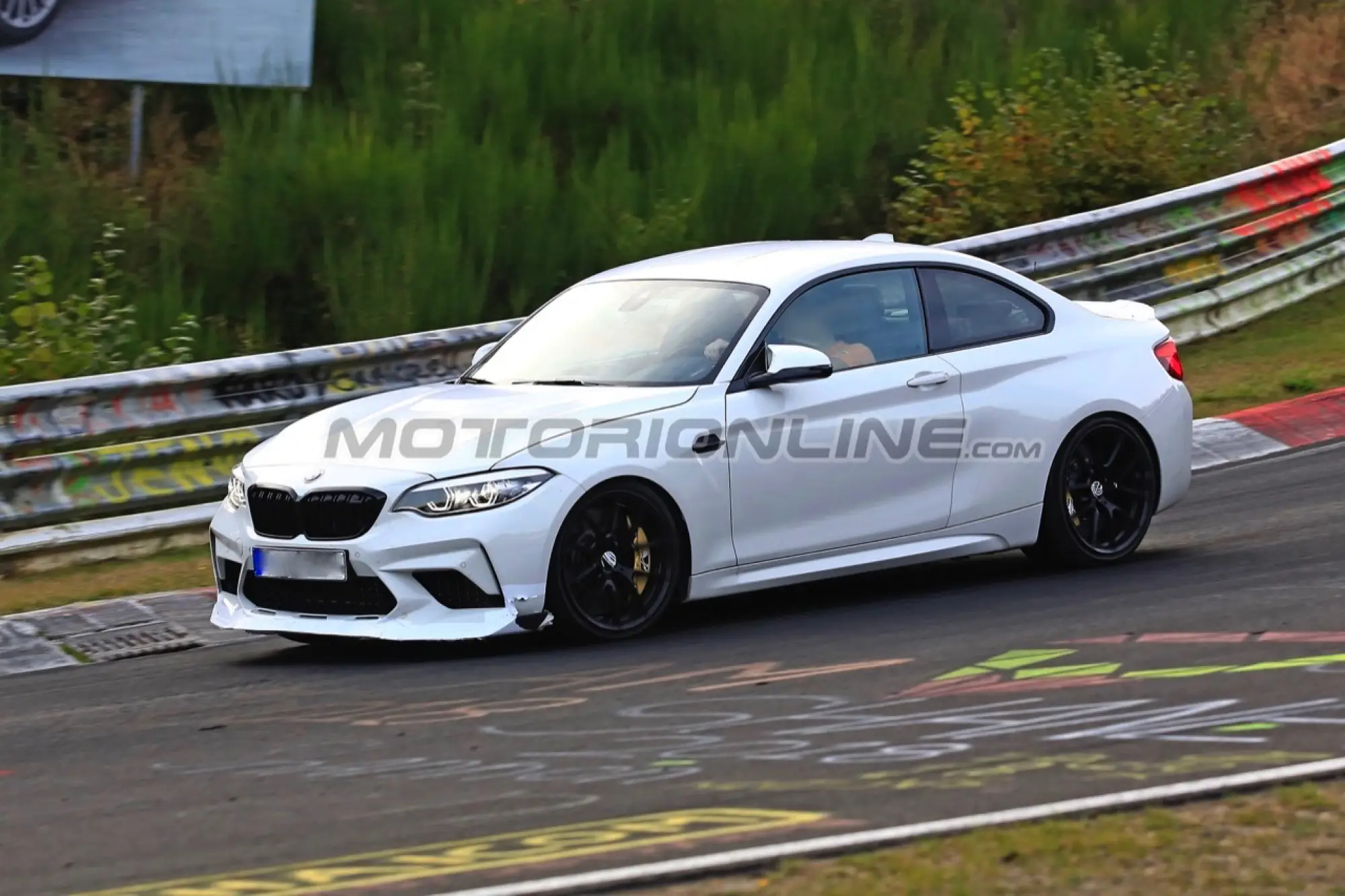 BMW M2 CS - Foto spia 10-10-2018 - 13