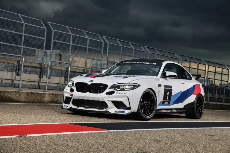 bmw m2 cs racing cup italia 2021 - 43