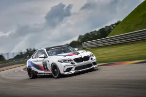 bmw m2 cs racing cup italia 2021