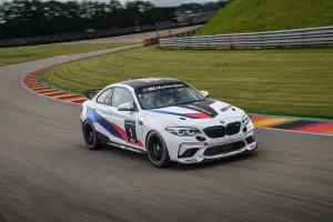 bmw m2 cs racing cup italia 2021 - 11