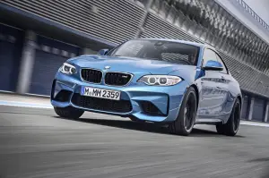 BMW M2 e X4 M40i al Salone di Detroit 2016 - 12