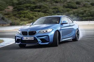 BMW M2 e X4 M40i al Salone di Detroit 2016